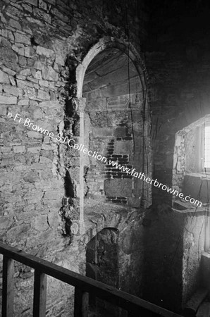 CARRICK CASTLE  CHAPEL ARCH IN OLD KEEP